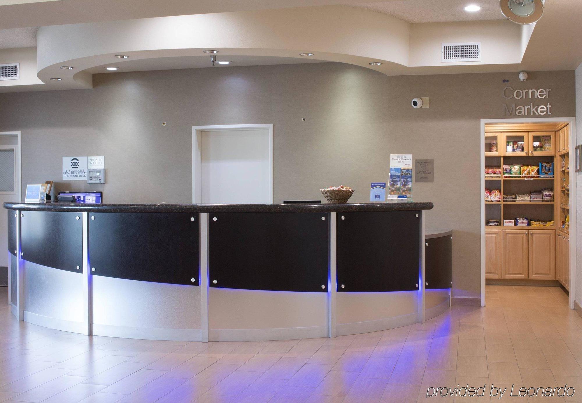 Fairfield Inn & Suites Oakland Hayward Bagian luar foto